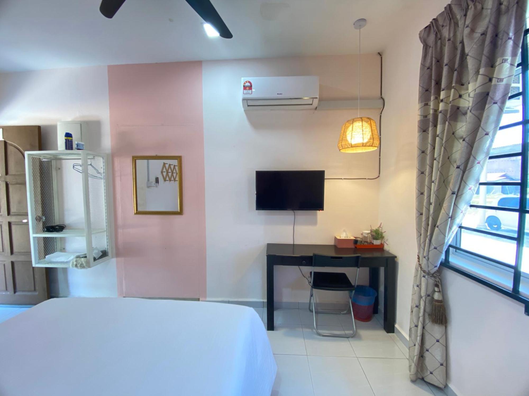 Besut Guesthouse Kampung Kuala Besut ภายนอก รูปภาพ